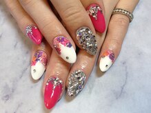 ラウト デコレーションアンドネイルサロン(Lauto Decoration&Nail Salon)/フラワースカルプネイル