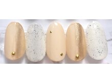 クエスト(Quest)/ニュアンスネイルデザイン