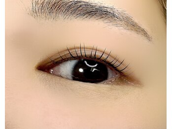 ラナン(Lanan)/ラッシュリフト