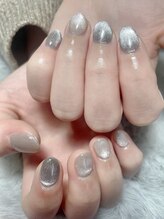 ユニブロウ 枚方店(UNI BROW)/マグネットネイル/フラッシュ