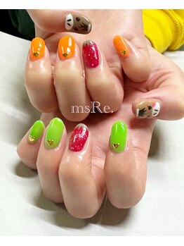 ミスリ(msRe.)/いちご&馬ネイル
