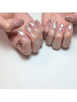 シキ 藤沢店(shiki)の写真/大人女性の口コミで人気◎パーソナルカラー診断で似合わせニュアンスネイル！新規オフ無料5800円～♪[藤沢]