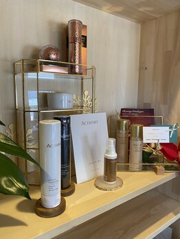 キヨ(KIYO.)/ディスプレー