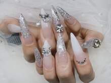 チップ長さだし、スカルプ、何でもお任せください♪