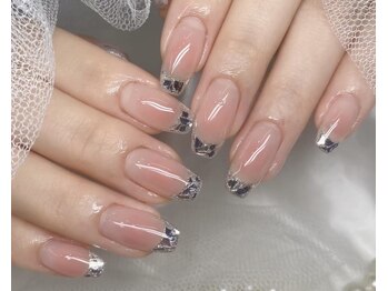 ネイルマフィア 新宿(NAIL MAFIA)/ガラスフレンチ×チーク♪