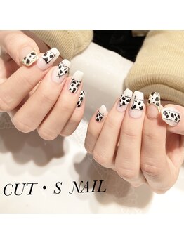 カッツ エステティックサロン 元町(CUT S)/牛柄ネイル