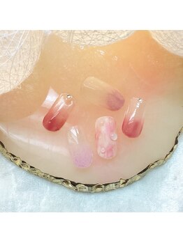 ベリー(berry)/定額¥5500 桃と水滴