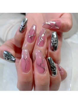 桜ネイルサロン/ミラーネイル