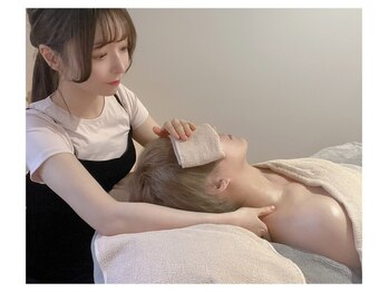 ヘッドスパ＆リンパマッサージfl Notis（フルノーティス）秋葉原店/首肩も肩甲骨もしっかりと