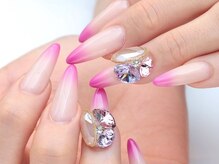 ネイルサロンラグジュアリー 梅田店(LUXURY)/ビジューネイル