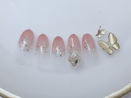 キラキラグラデーションネイル