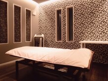 さかもと接骨院/エステの個室です。