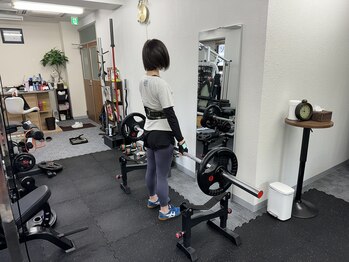 レボフィット/★シンプル動作でヒップアップ★