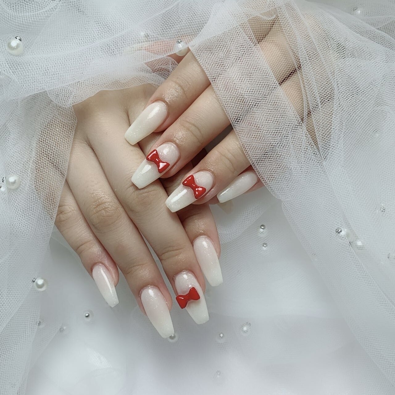 2026年冬トレンド】ホワイト ワンカラーのネイルデザイン集｜人気順