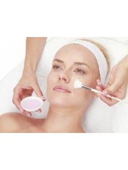 ホウレイ線・たるみ改善！予防ケア