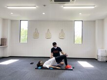 ウィンフィット(Win Fit)の雰囲気（日当たり良好で広々とした開放的な空間♪）