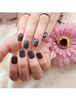 短い爪でもキュート