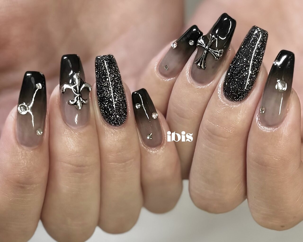 012】一律799円 オーダー ネイル ブラック ストーン かっこいい