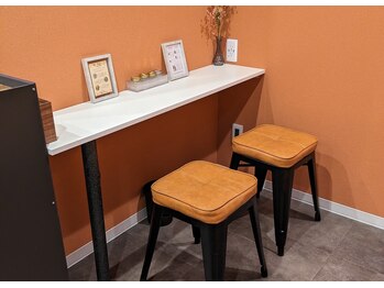 ラモアナ 京橋店(lamoana)/ミネラルウォーター完備