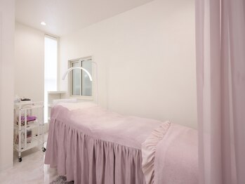 ジュルクアイ(julk eye)の写真/高評価口コミ多数☆店長経験のある実力派オーナーが施術！周りを気にせずに過ごせるプライベートサロン♪