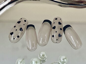 ネイルサロン ジェイ(Nail Salon J)/マグネットフレンチハートネイル