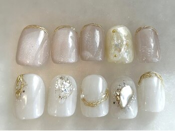 アイネイルズ 池袋店(I-nails)の写真/大切な1日を指先から演出☆Bridal Simple Collection初回￥8500(オフケア込)/再来￥9000(オフ代別途)[池袋]