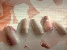 エープラス(A+)/6,700円◆定額ネイル