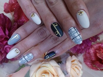 ネイルルーム 千美(room)/チェックネイル