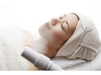 ヤクルトフェイシャルサロン 長野高田/マイナスイオンで癒されて下さい