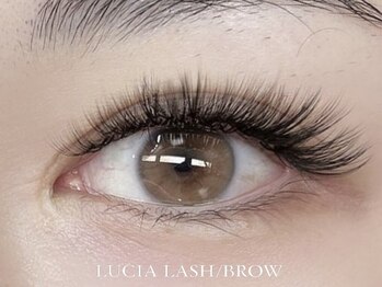 ルシアラッシュブロウ 新宿(LUCIA LASH BROW)/ボリュームラッシュ★