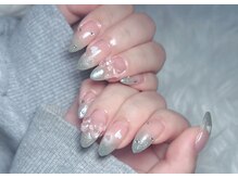 アール(R)/定額ネイル