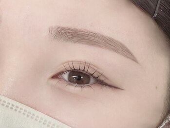 エサージュ 池袋店/眉/カラー/パーマ/栗原