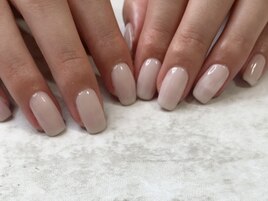 ホワイトピンクネイル