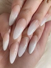 モモ(Momo)/ベイビーブーマーネイル