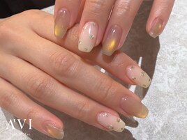 綺麗めマグネットネイル