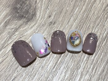クリスタルネイル ボンベルタ橘店(CRYSTAL NAIL)/シェルネイル