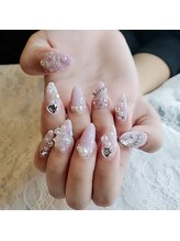 ローラネイル(Roller nail)/スカルプストーン乗せ放題¥12500