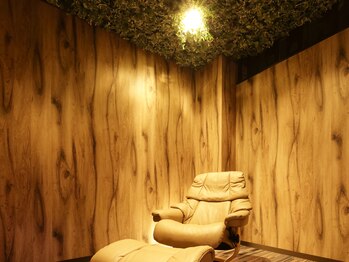 眠りの森 ヒビキ(hibiki)の写真/【7周年】完全個室でリラックスして施術が受けられる究極の癒し!ドライヘッドスパ60分/90分/120分コース有!