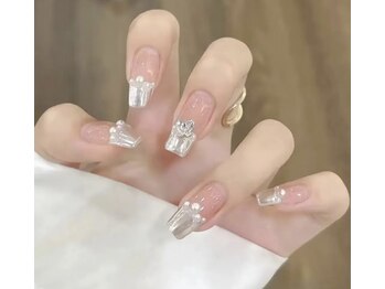 サロンモリ(Salon Mori)の写真/【"上品×カワイイ"デザインで指先美人♪】長く綺麗に見える長さだしデザインで指先から美人に♪