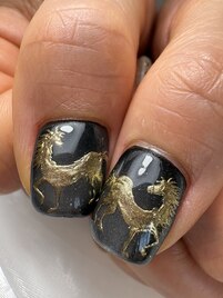 ゴールドの馬ネイル！