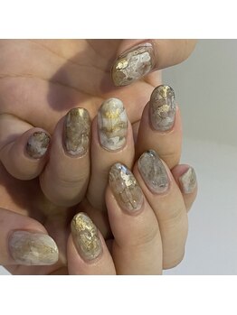 ヌア(nur.)/ゴールドnuance