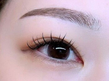 アイラッシュデザイン ピュール 福井店(Eyelash Design PUR)の写真/【福井エリアTOPクラス】初めてでもご来店しやすい◎経験豊富なスタッフが“似合う”を丁寧にご提案！