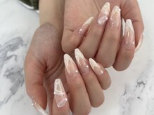 ネイルサロン ウノ 湘南平塚(UNO)/上品リボン・パール/手書き