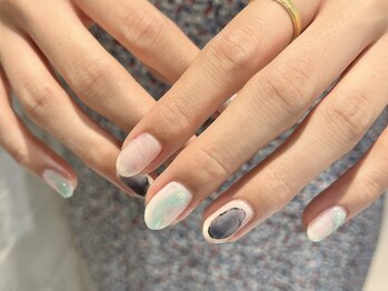 コム 草加マルイ店(com by neolive)/インク風ネイル