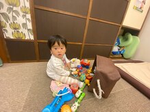 子育てママの整体サロン/施術中のお子様の様子