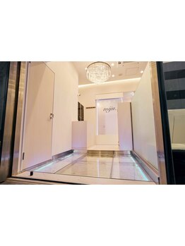 ラグジュアリーサロン・ホテルスパ