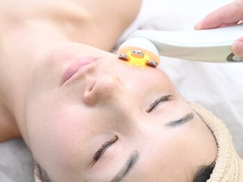 太陽の癒やし 国分寺店/潤い&引き上げフェイシャル60分