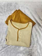 眠温(ネオン)/施術着