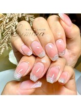 ルミナ 伊勢崎店(Lumina)/変形フレンチネイル