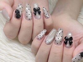 シンプルドットネイル